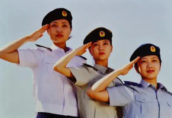 我军唯一一次战场换装,中国人民解放军历经几次换装