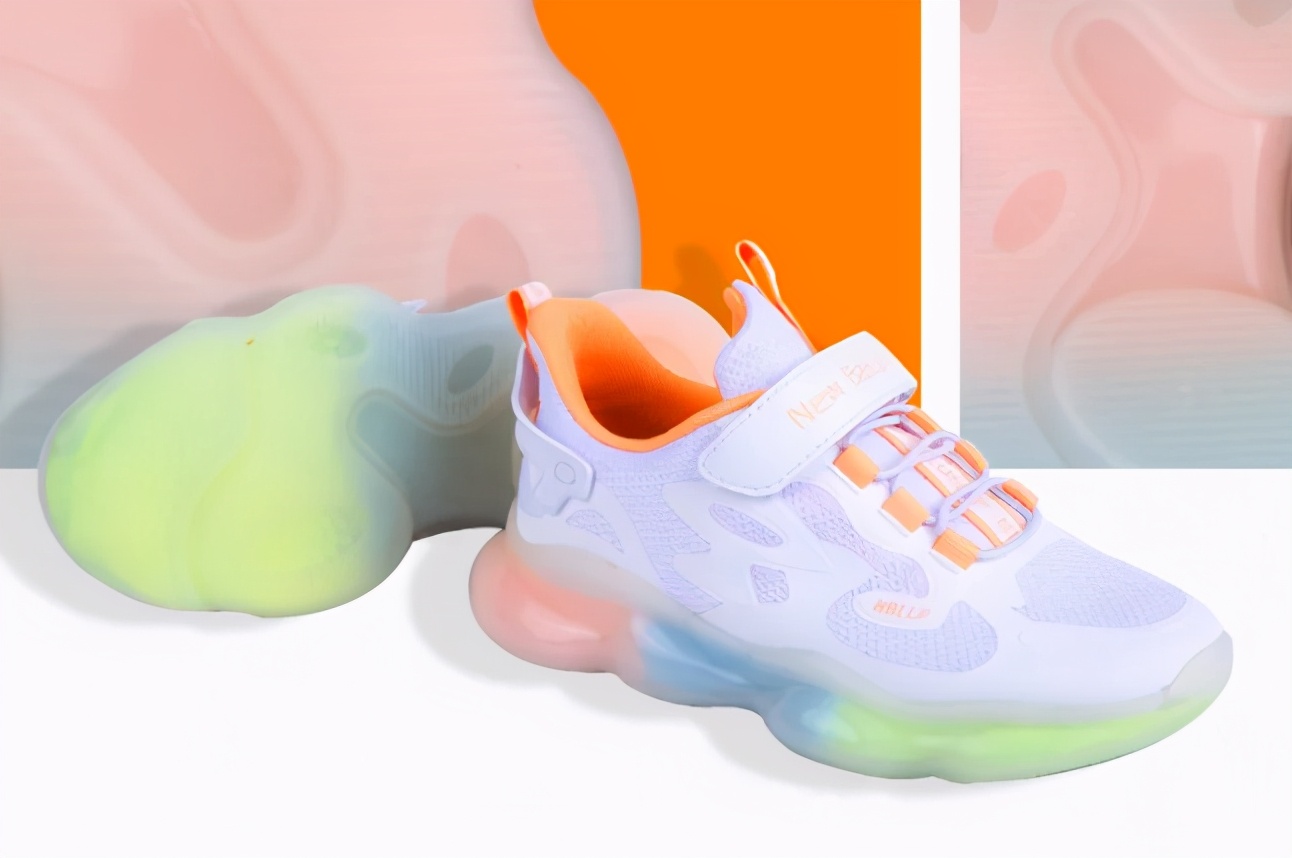 新百伦领跑新款鞋子介绍,新百伦三色童鞋