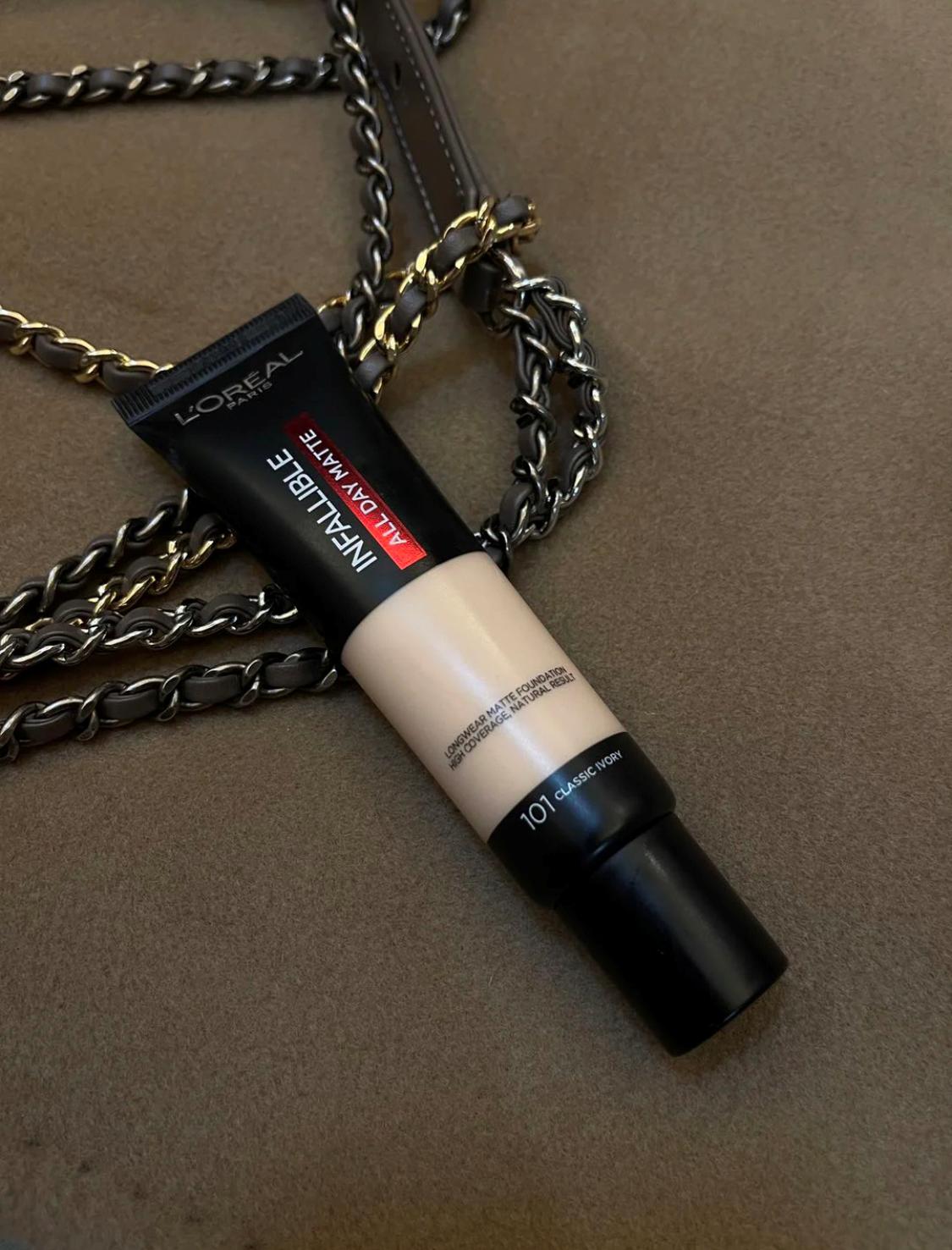 粉底液推荐持久遮瑕美宝莲,好用的粉底液推荐遮瑕持久美宝莲