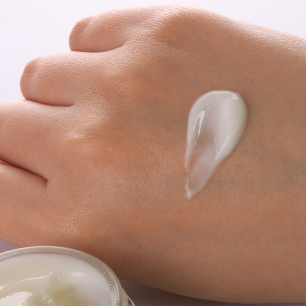 有哪些眼霜抗皱效果好,眼霜效果好国货