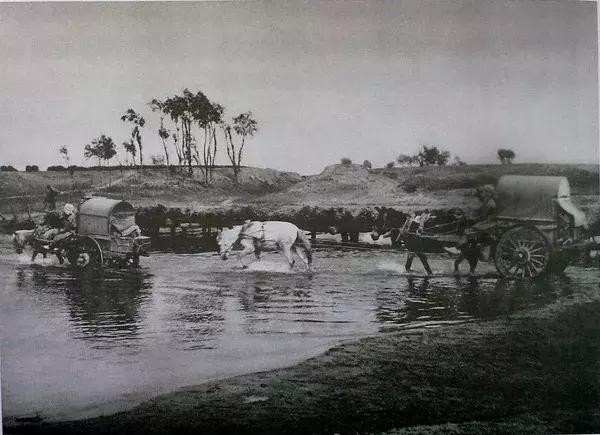 100年前中国风景建筑老照片,两亿多年前的景观