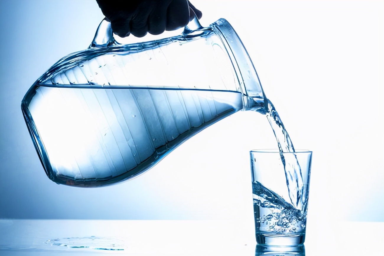 27岁抽血检查说尿酸有点高怎么办,尿酸接近正常最高值430怎么办