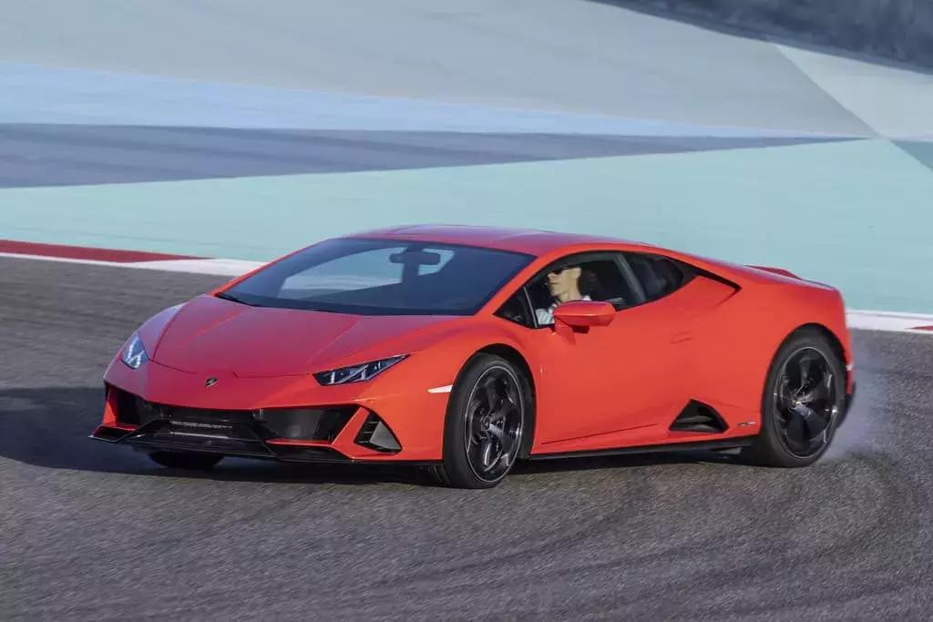 2019兰博基尼huracanevo试驾,兰博基尼huracanevospyder