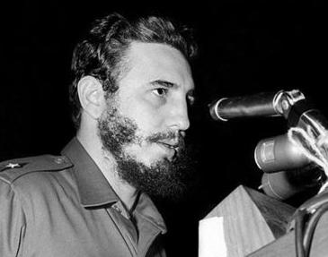 卡斯特罗纪实视频,卡斯特罗的精彩瞬间