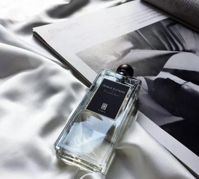 为什么好闻的香水会让人上瘾,盘点那些让人无法抗拒的香水味道