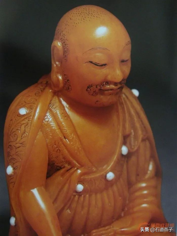 天价田黄石拍出史上最贵价格,田黄石每克3万真假田黄