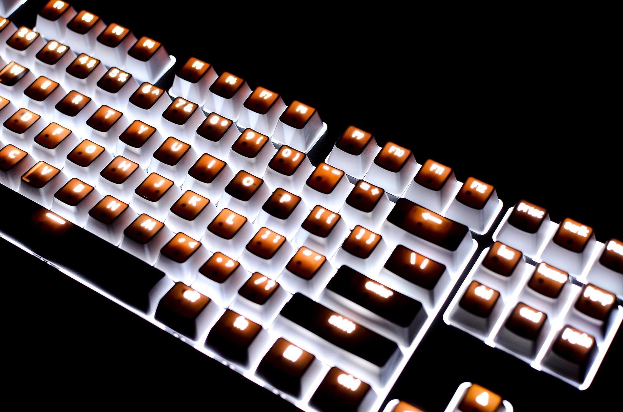 悦米pro和悦米机械键盘区别,悦米机械键盘pro静音版499