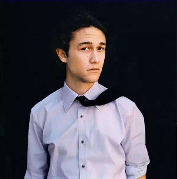 囧色夫简介,囧瑟夫几岁