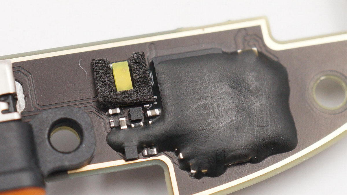 airpodspro和beatsstudiobuds到底谁好,beatsstudiobuds对比airpods第三代