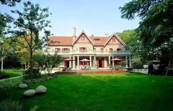 上海陆家嘴汤臣一品多少钱一平方,上海最贵的小区汤臣一品多少钱