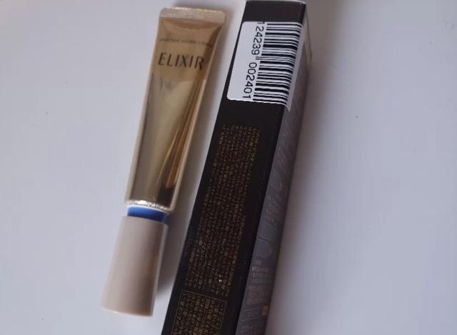 去皱眼霜去细纹鱼尾纹测评,10款大家关注度最高的抗皱眼霜