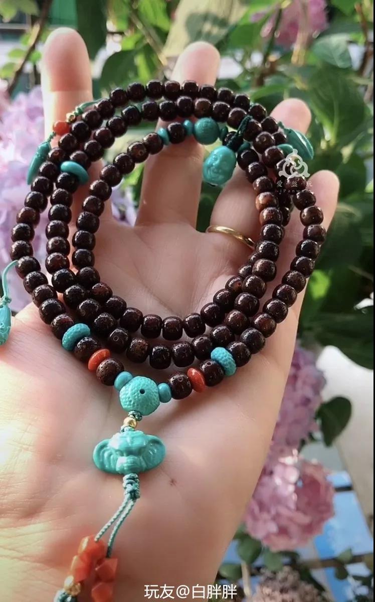 小桃核手串玩半个月什么效果,桃核手串买来怎么玩