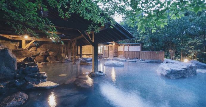 冬季泡室外温泉注意事项,九华山庄温泉注意事项