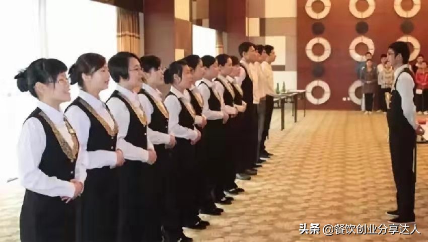 还在为没生意发愁吗,餐厅生意惨淡怎么去经营