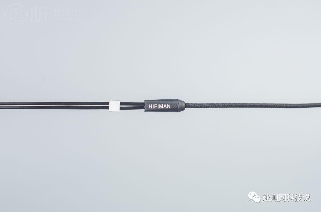 小巧体积：HiFiMAN/海菲曼RE-400入耳式耳机测评报告