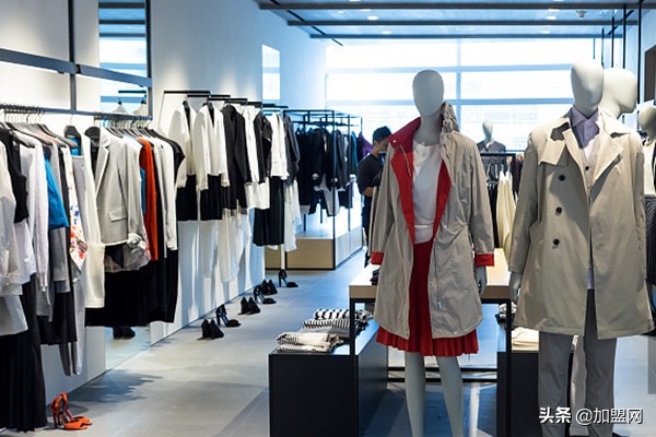 小生意做什么好起步女士,小生意做什么好起步实体店