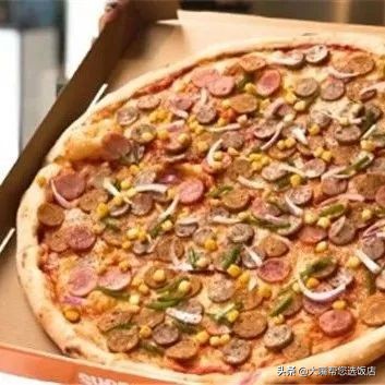 #吃遍大连#披萨的诱惑!一个蕴藏着芝士力量的神物