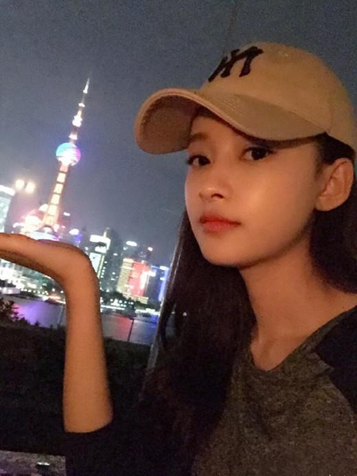 孙怡成长心酸,孙怡早期甜美笑容