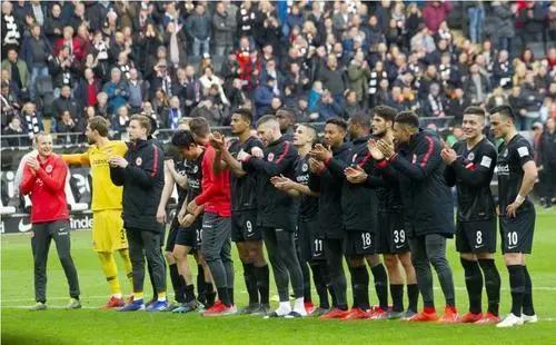 深度解析：从三换人制度到五换人制度，足球回归后的规则革命