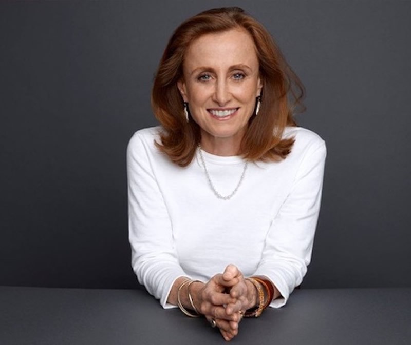 乔布斯为什么不和父亲见面,乔布斯是靠亲生父母成功的吗