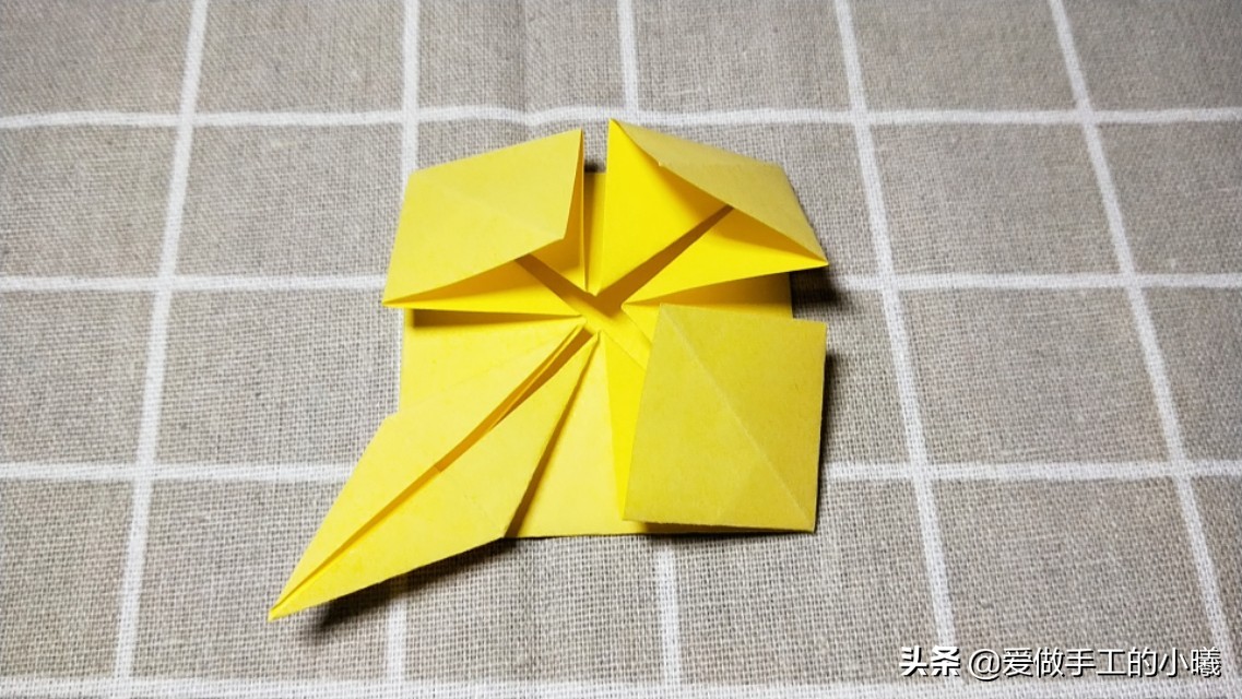 可爱的小熊手环简单手工,小兔子手环手工教程