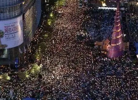 讲了一个悲伤故事,讲一个悲伤的故事吧