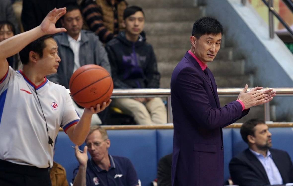 被日本球队打得溃不成军！CBA霸主毫无强者风范一味练兵真的好？