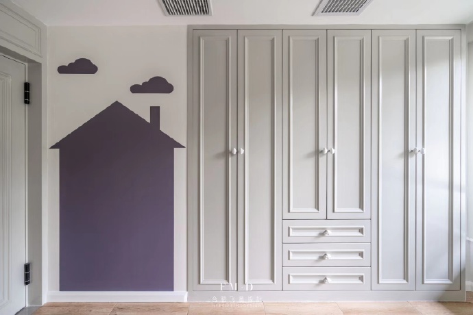 纠结墙面贴什么好,纠结墙布好还是乳胶漆好