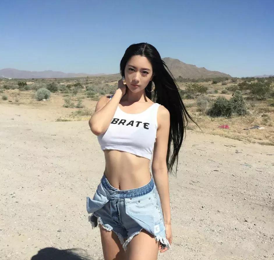 32岁的李成敏被称为亚洲第一美女,亚洲第一美人李成敏健身照片