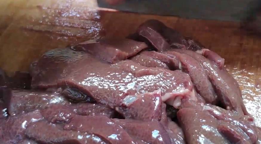 爆炒猪肝制作过程,上海名厨爆炒猪肝