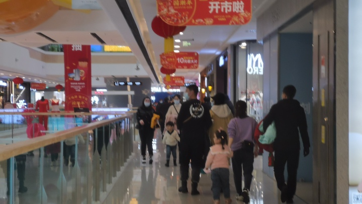 火爆！春节长假鞍山各商场迎“牛市”