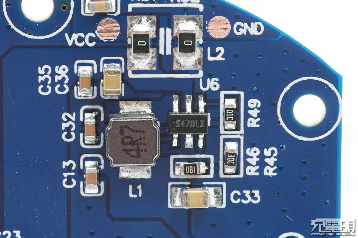 philips充电器拆卸图解,飞利浦dlp2109移动电源拆解