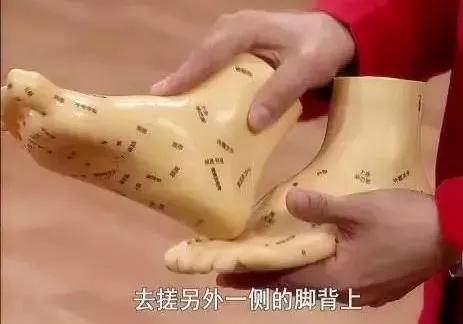 搓腰补肾最快的方法,揉脚补肾的正确方法