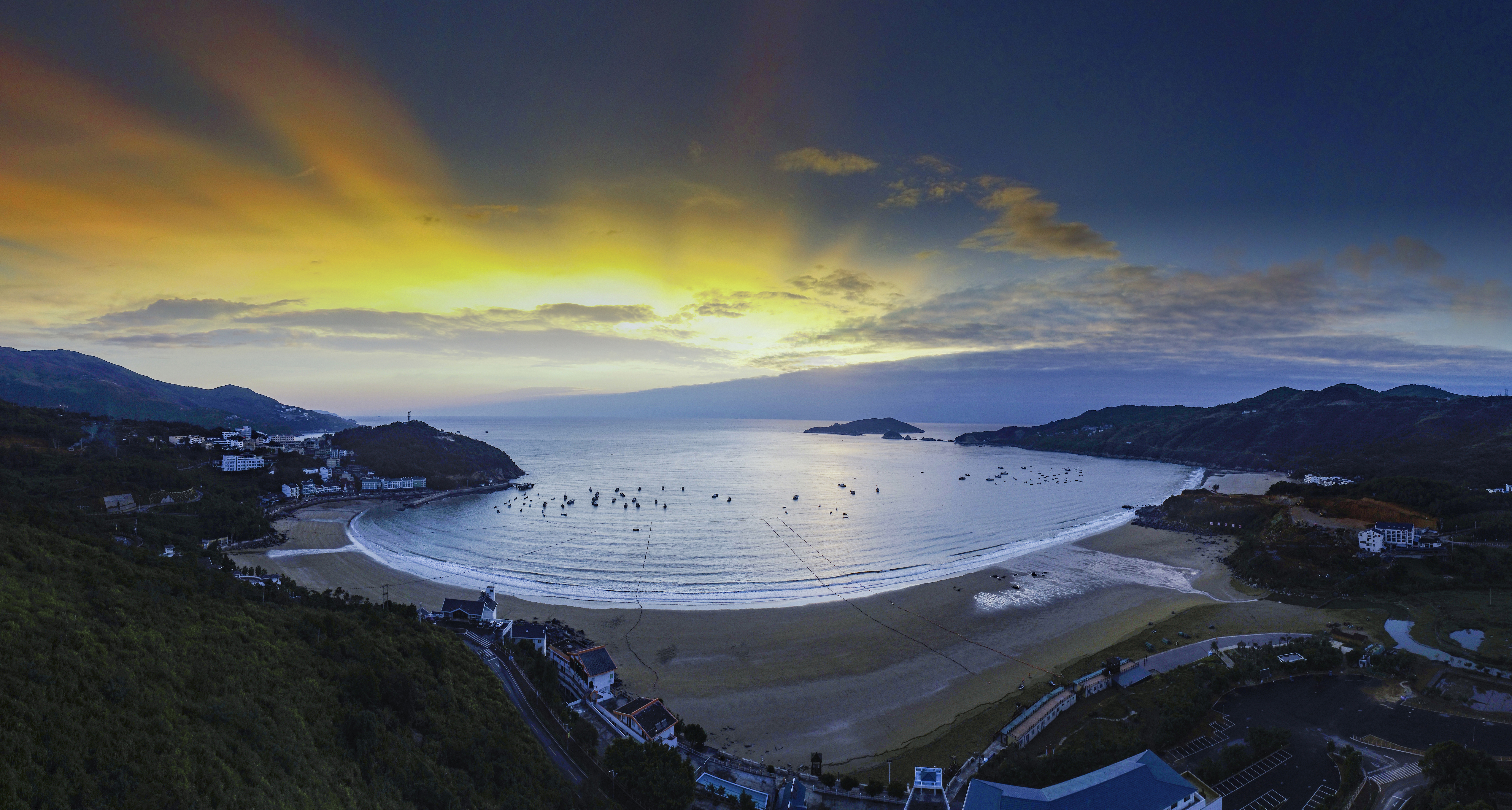 25℃的海边，有初夏最美的模样，温州这5个海滩值得打卡