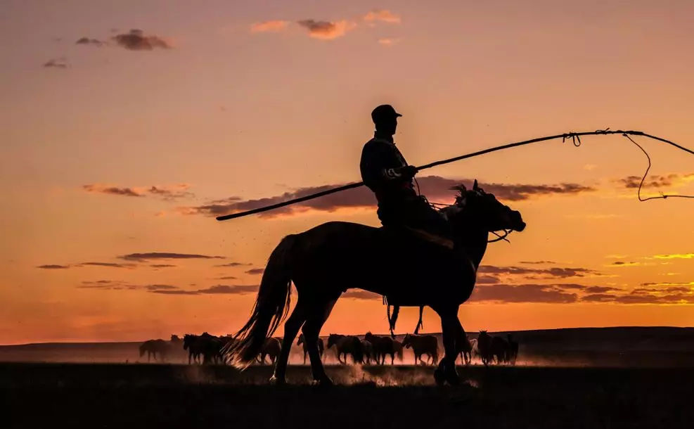 呼伦贝尔的民族风光和习俗,呼伦贝尔巴尔虎民俗文化