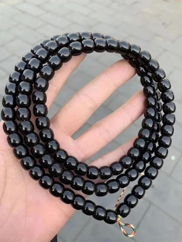 为什么玩椰蒂手串的人不多,椰蒂药片手串为什么不建议买