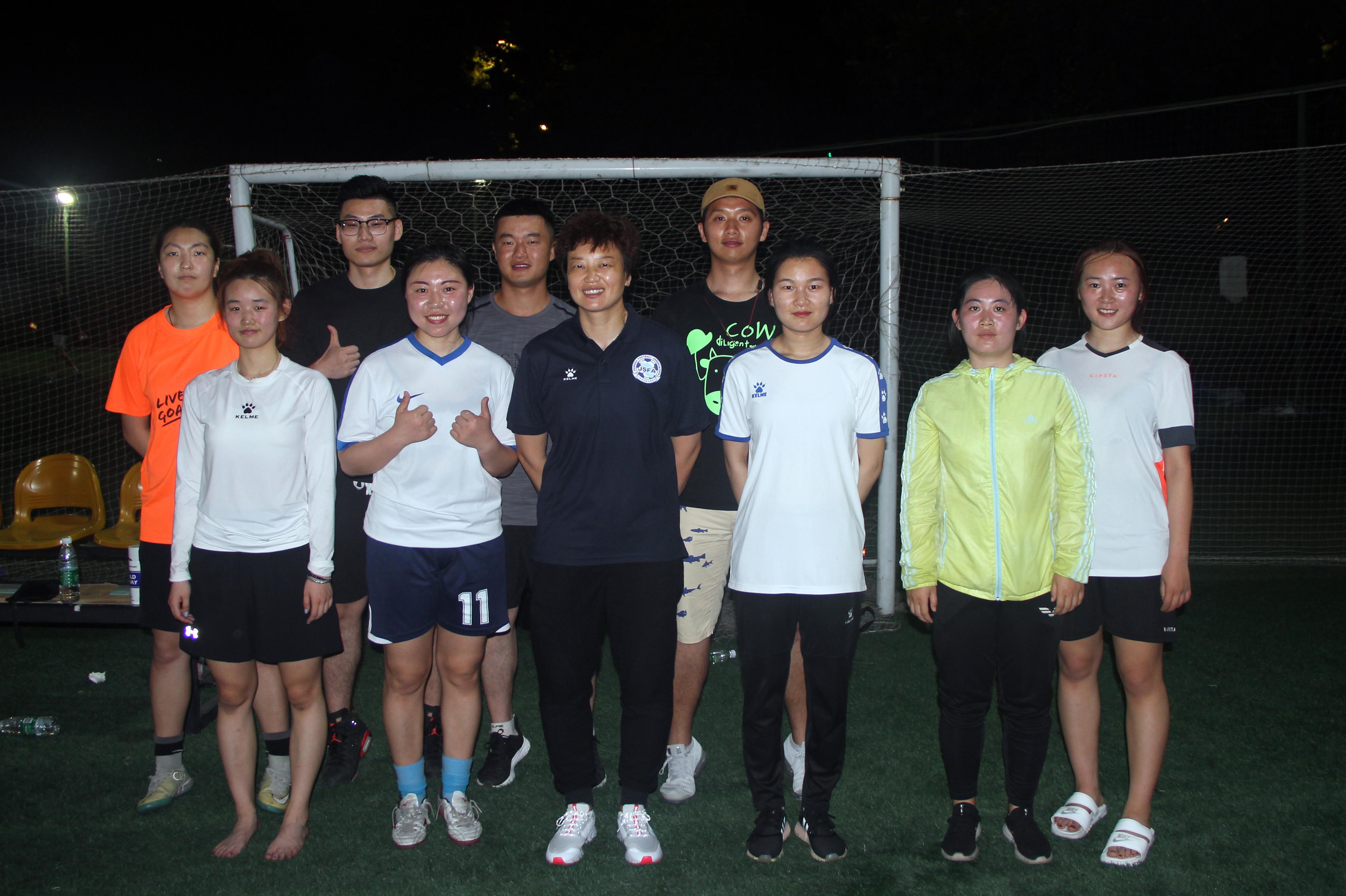 江苏女子篮球队首发,江苏有女足球队吗