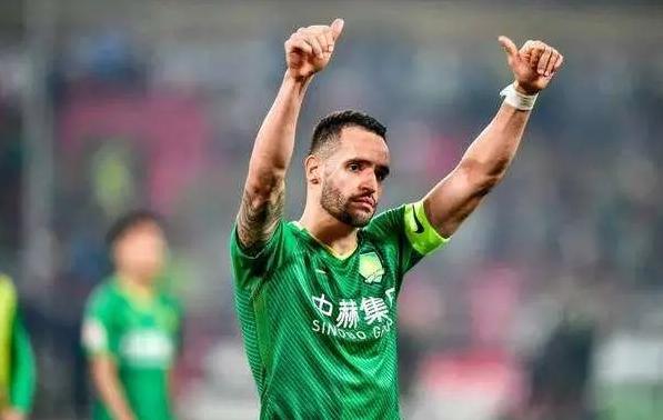 马布里北京国安夺冠庆典,马布里第一次看北京国安