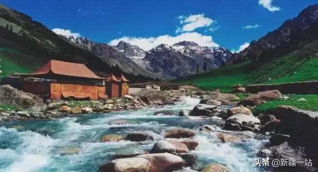 疆内哪里好玩风景好夏天,入疆必看景点大全