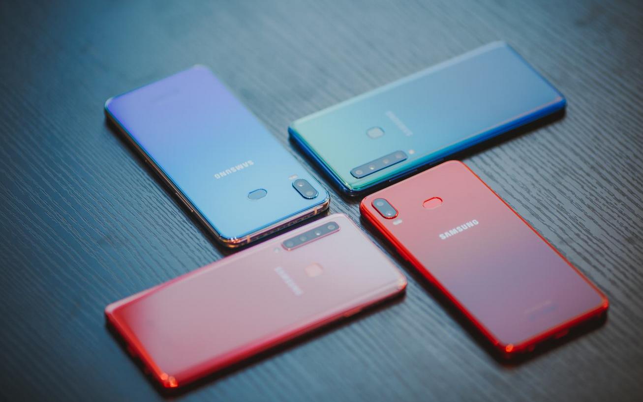 苏宁赞助足球俱乐部,三星赞助苏宁俱乐部