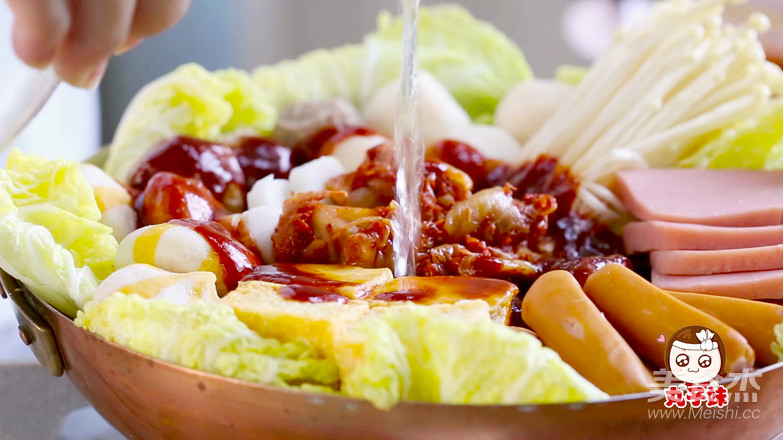 超辣部队火锅,韩式部队火锅你吃过吗