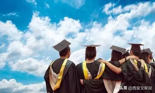 研究生真的比本科生赚的钱多吗,研究生就一定比本科生好吗