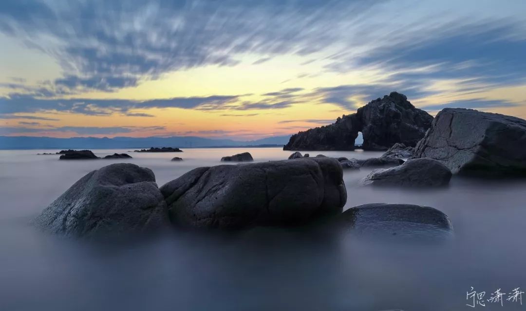 初学摄影需要买的基本器材 (新手入门摄影买什么相机)