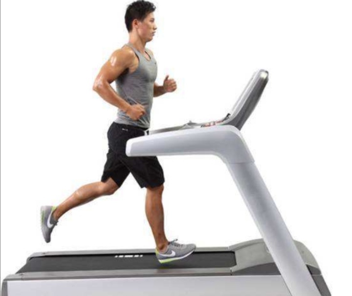 用跑步机减肥你做的对吗？正确跑步姿势，减脂计划，听老胡聊聊