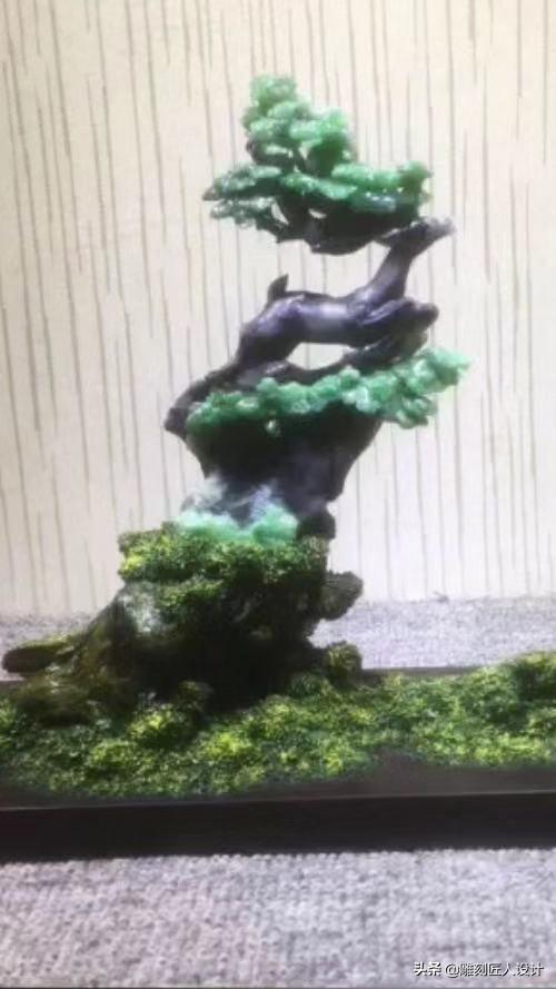 没雕刻的翡翠原石值得买吗,几百块的翡翠原石