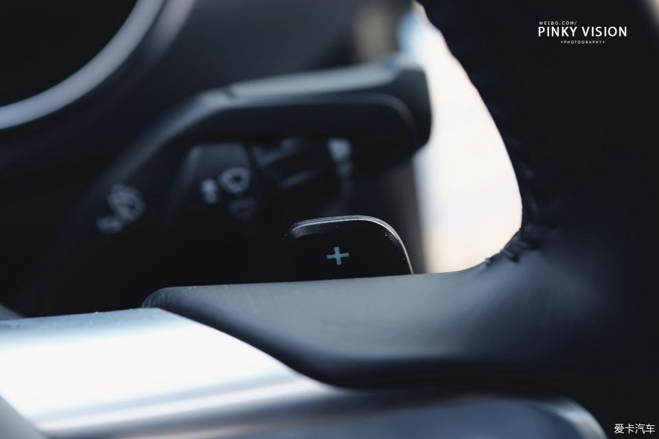 野马mustang宝石红,mustang提车真实评价