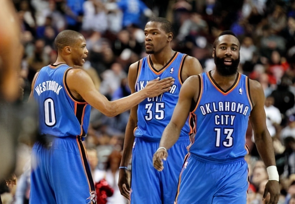 2011西决小牛诺维茨基48分,回顾诺维茨基带领小牛夺得总冠军