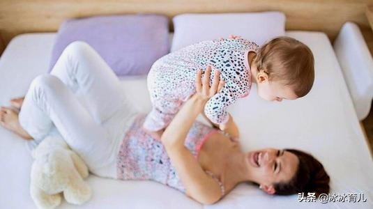 孩子断奶后仍想摸乳房、吸吮乳头，宝妈们知道这是为什么吗？