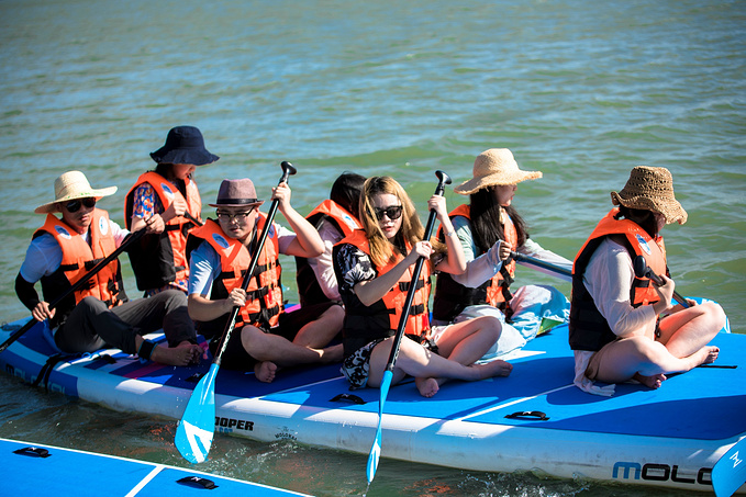 初夏品风凉饭，南北湖商玉客栈，推窗有山水