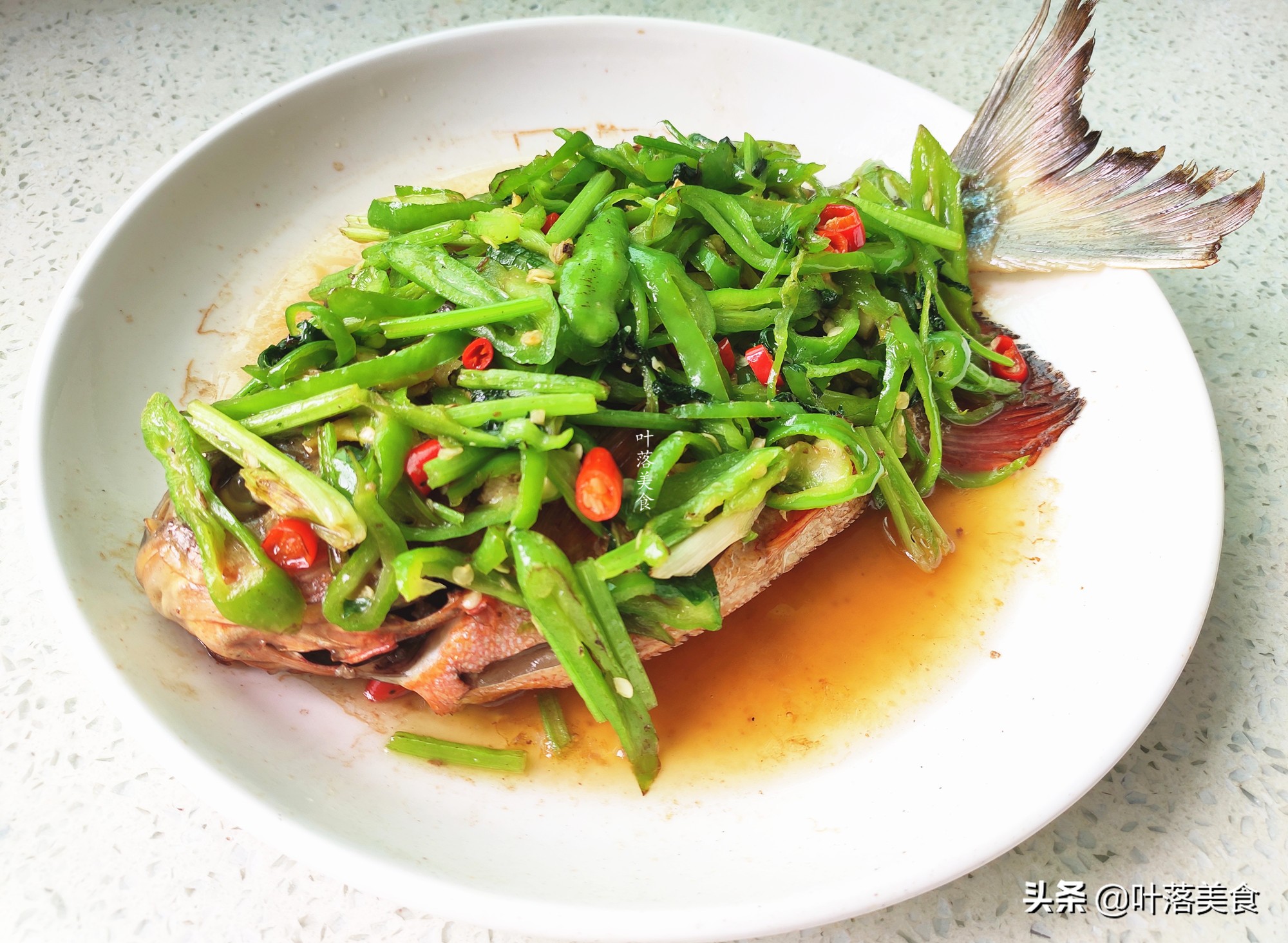 清蒸红鲳鱼做法家庭版,清蒸红鲳鱼的配方